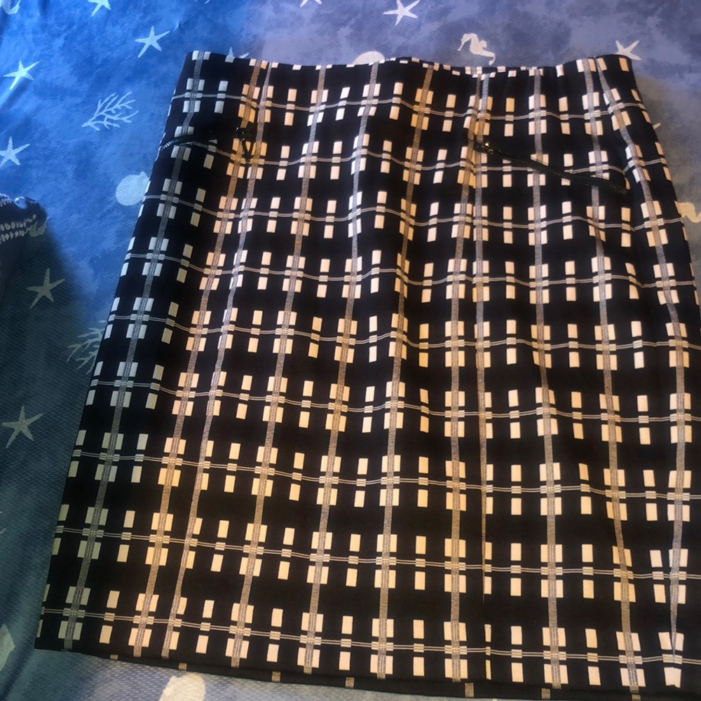 Pencil skirt